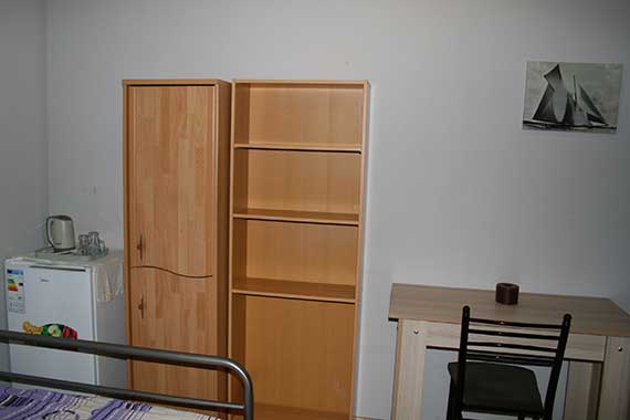 Holland room, fridge, kettle and closet
